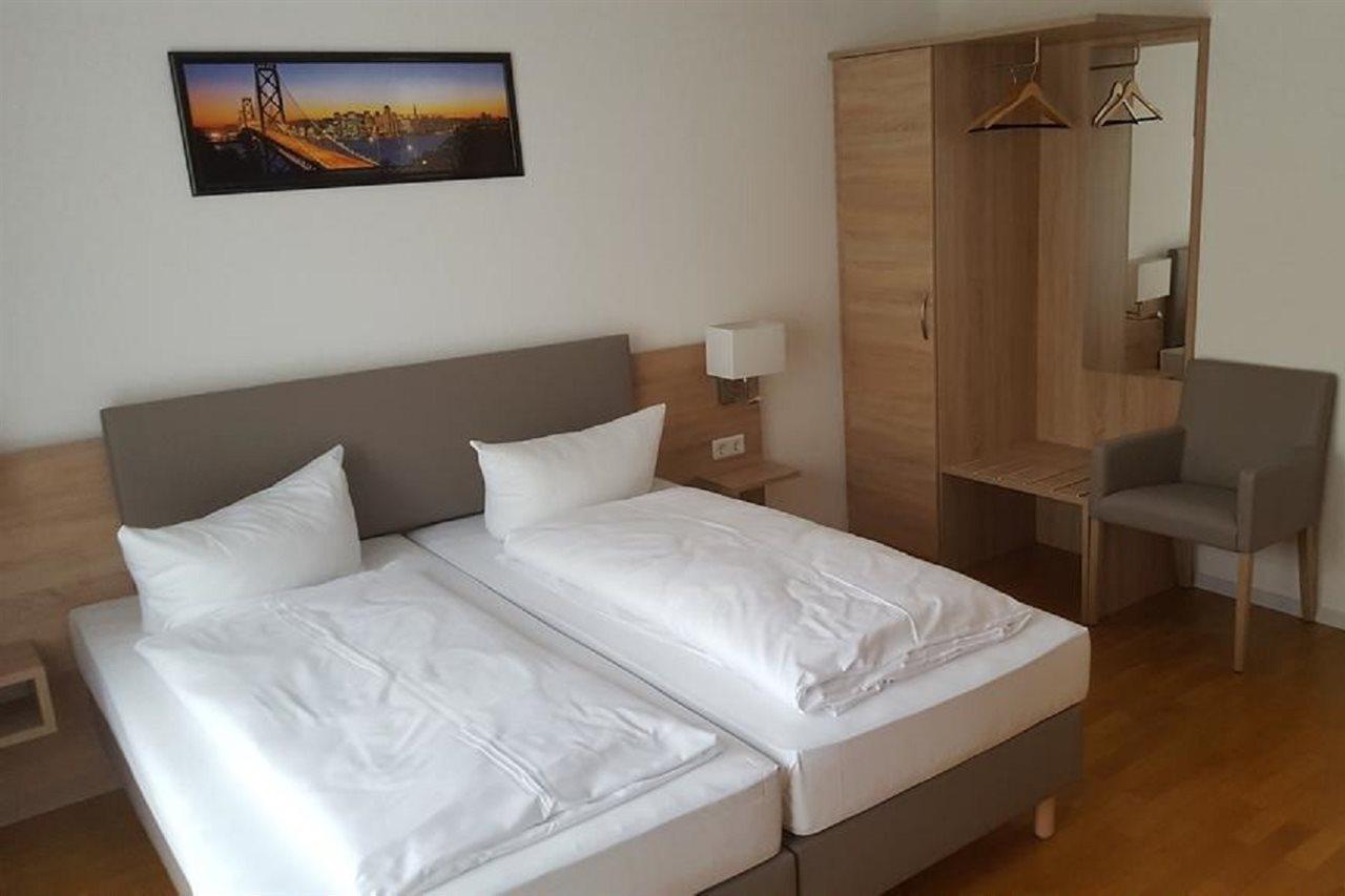 Itm Hotel Deutsches Haus Hamburg Bagian luar foto