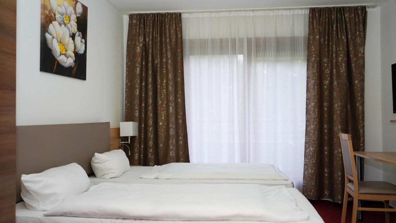 Itm Hotel Deutsches Haus Hamburg Bagian luar foto