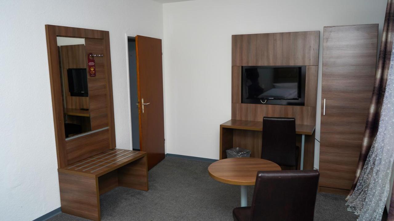 Itm Hotel Deutsches Haus Hamburg Bagian luar foto